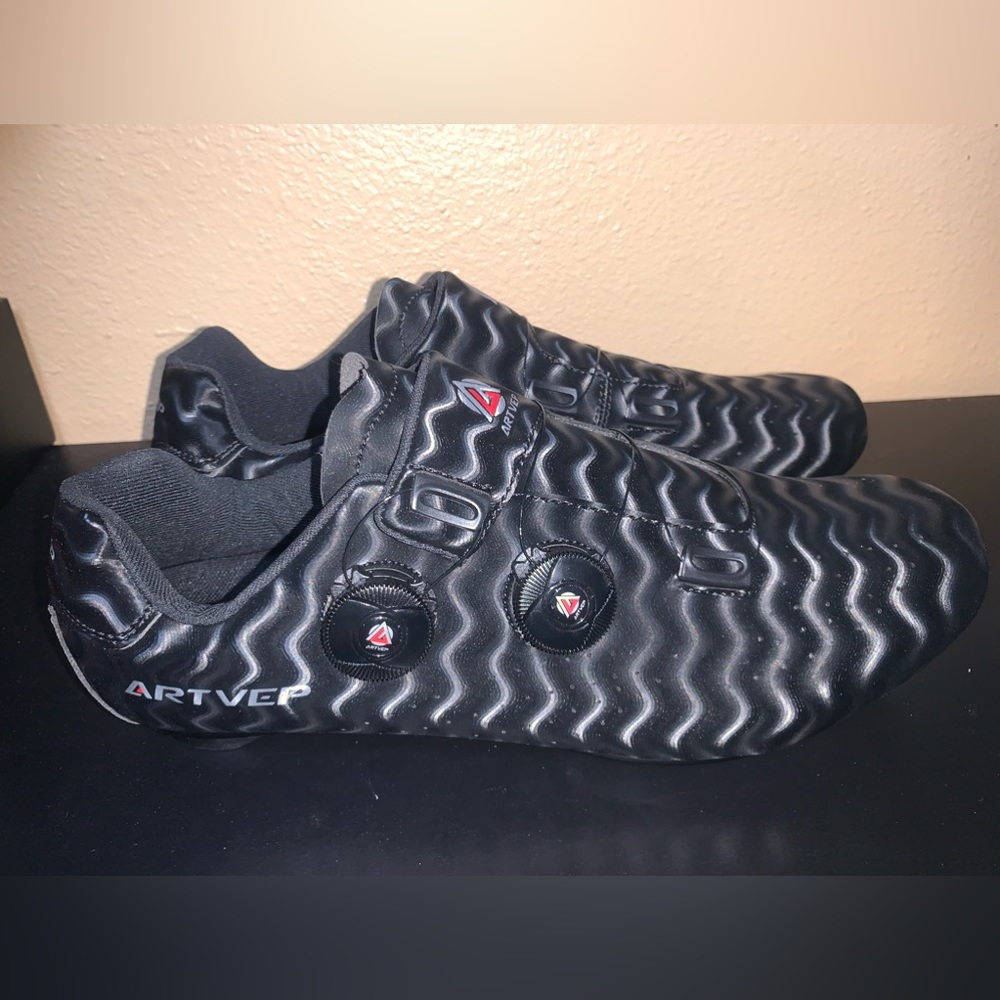 Artvep mens cycling shoes